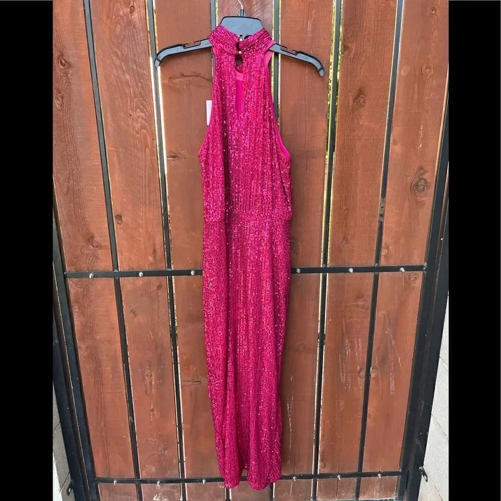 Saylor Shana Sequin Asymmetrical dress in Fucshia M NWOT - Picture 4 of 10
